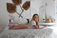 fdec6aa70a6a6947268663e6f74e989b